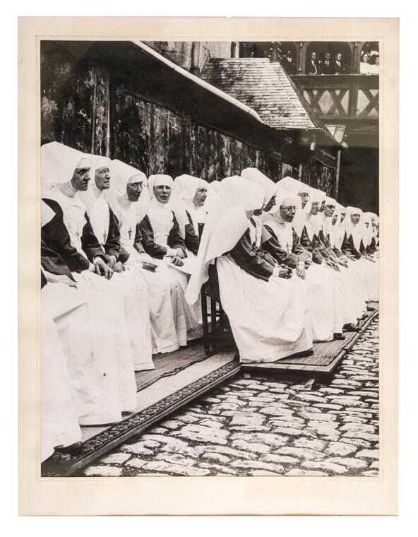 Les soeurs hospitalières