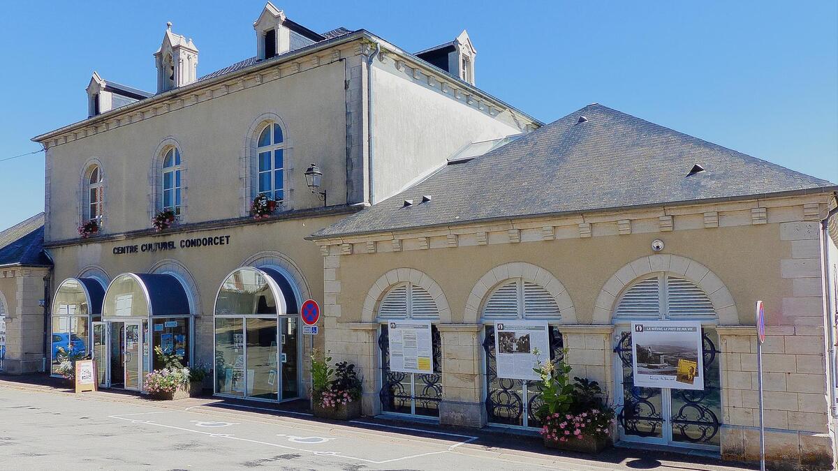 Centre cuturel Condorcet Château Chinon