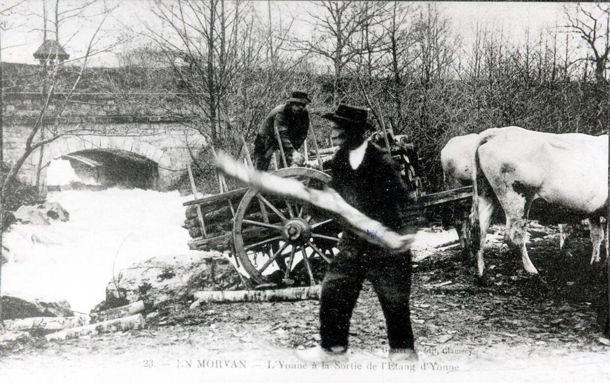 Jettage dans ruisseau