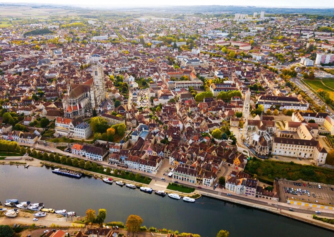 LE TOUR D'AUXERRE EN 80 MINUTES