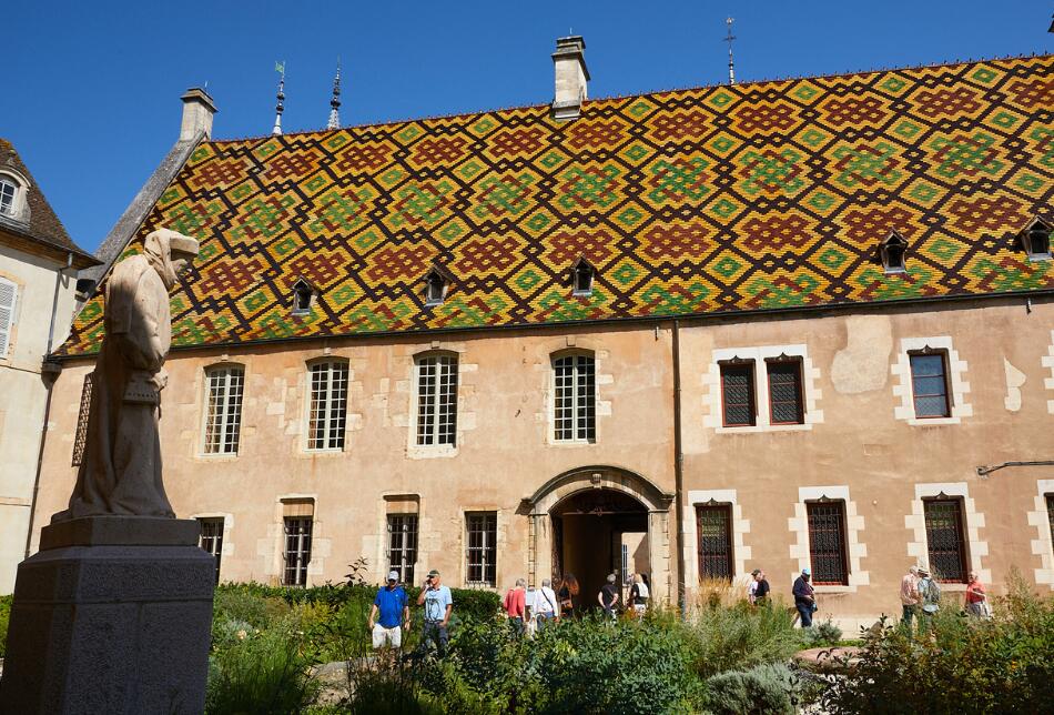 Cour des fondateurs - Hospices Civils de Beaune