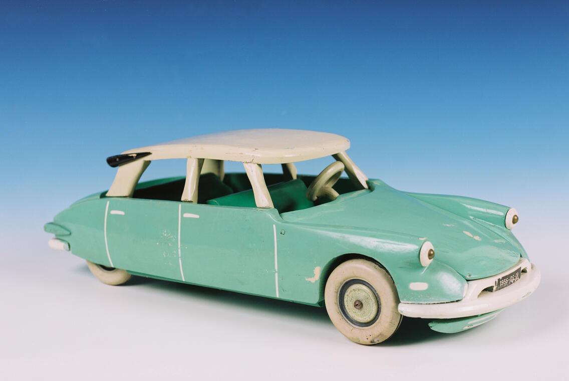 Musée Antoine Vivenel - Citroën DS 19
