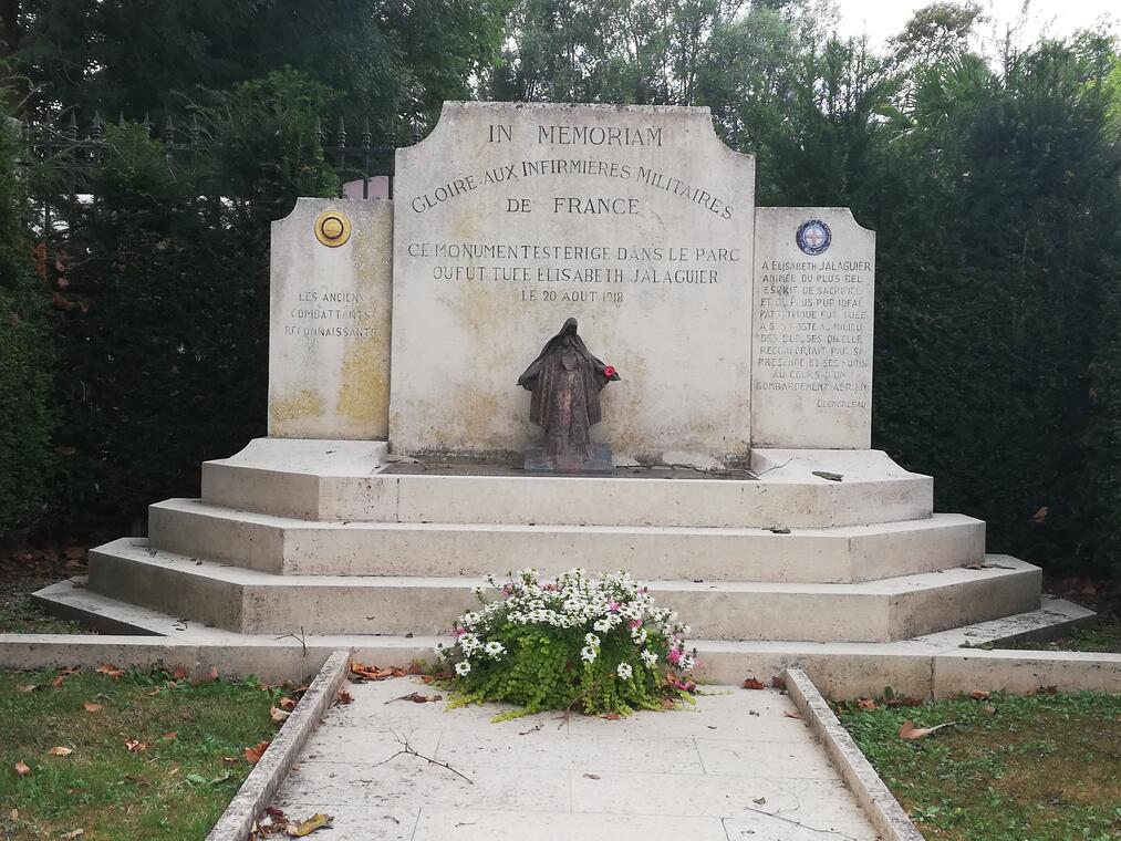 Monument aux Infirmières