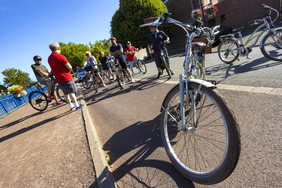 Echappée à vélo électrique -  bord des eaux - visite commentée - patrimoine - Douaisis (c)ADLanglet