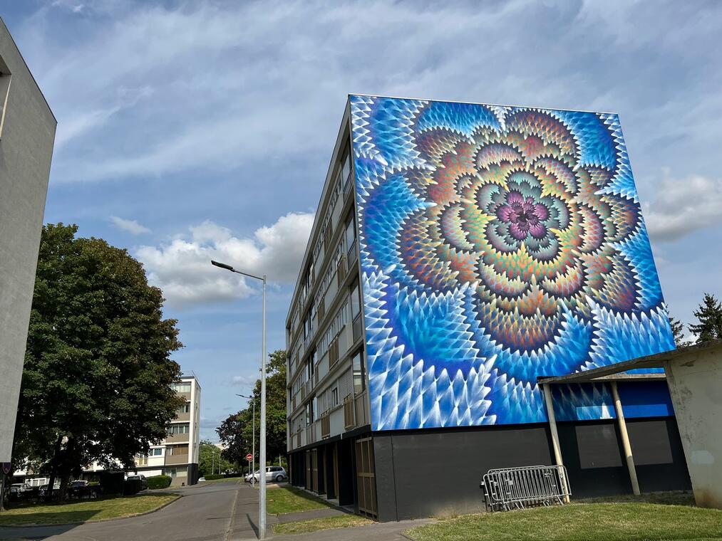 Fresque street art HOXXOH < Laon < Aisne < Picardie