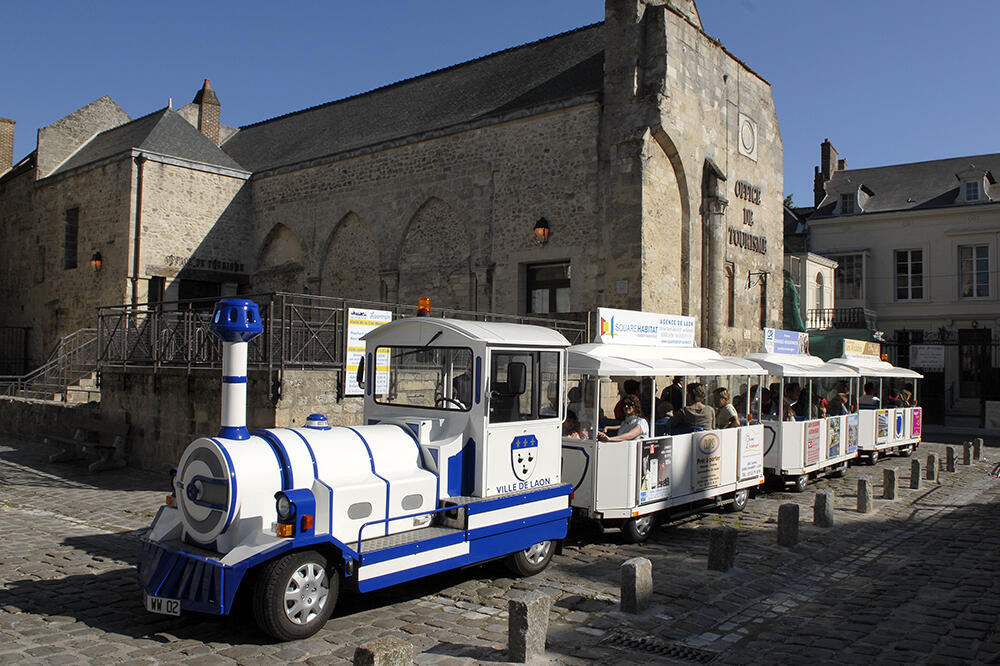 Petit train touristique < Laon < Aisne < Hauts-de-France