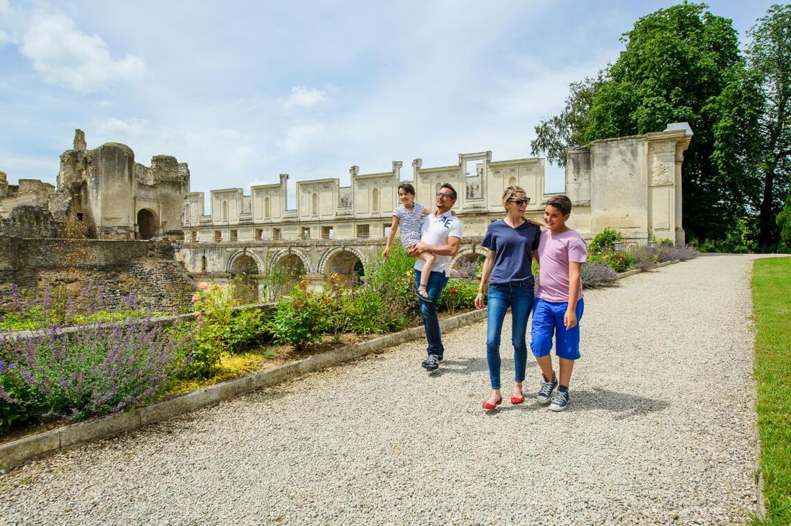 Vestiges du château de Fère-en-Tardenois