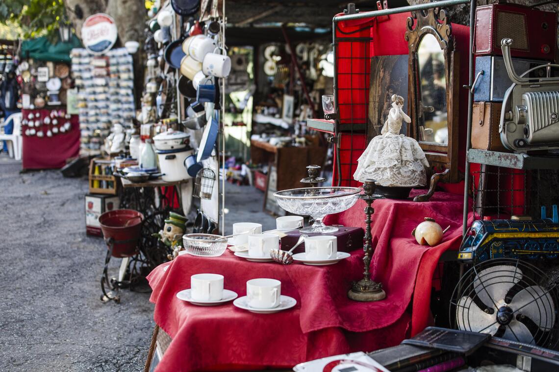 antiques-market-objects-assortment