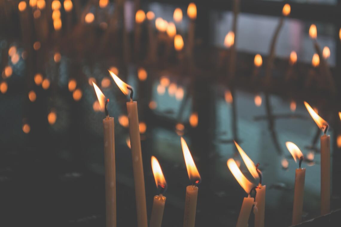 candles-g050f94fa2_1920