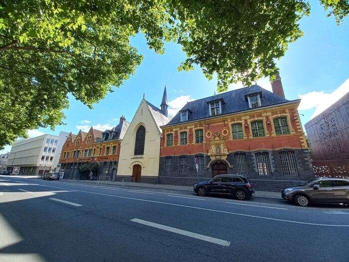 A la découverte du patrimoine religieux hospitalier du Quartier Saint-Sauveur_1