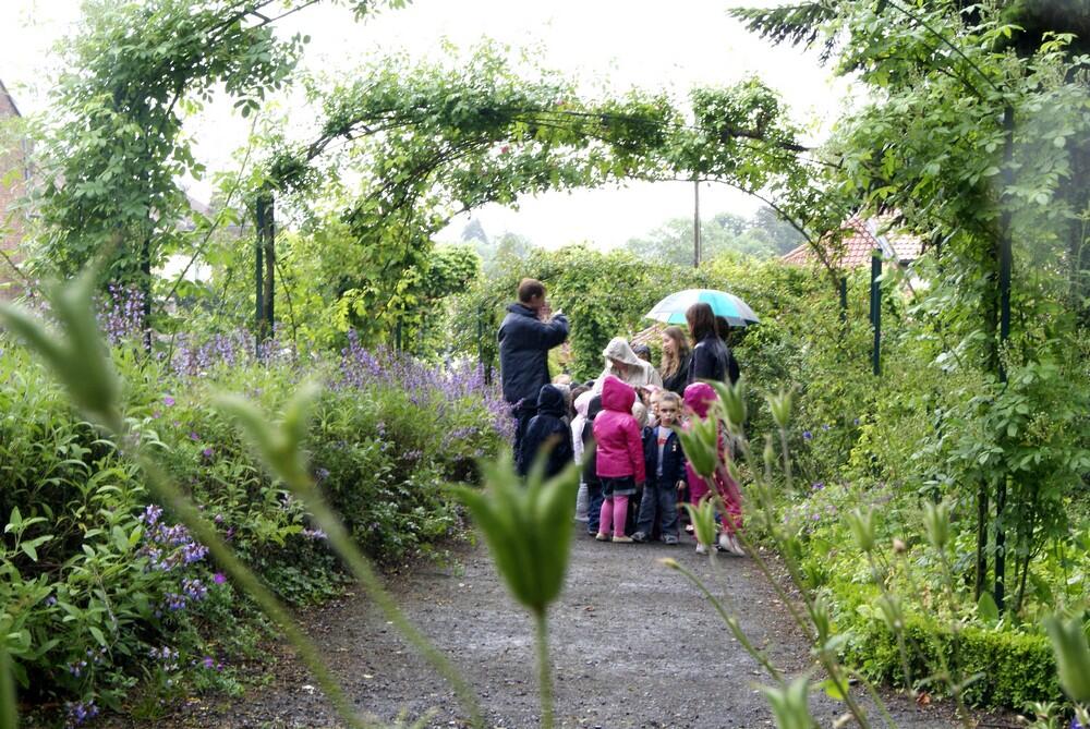 Jardin d'agrément < Familistère < Thiérache < Aisne < Picardie