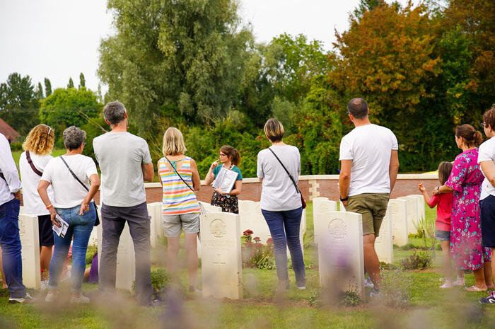 "La guerre, une histoire de famille" au Cimetière Militaire de Pheasant Wood_1