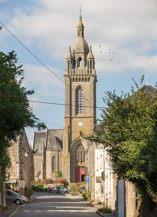 Eglise-Limerzel.jpg