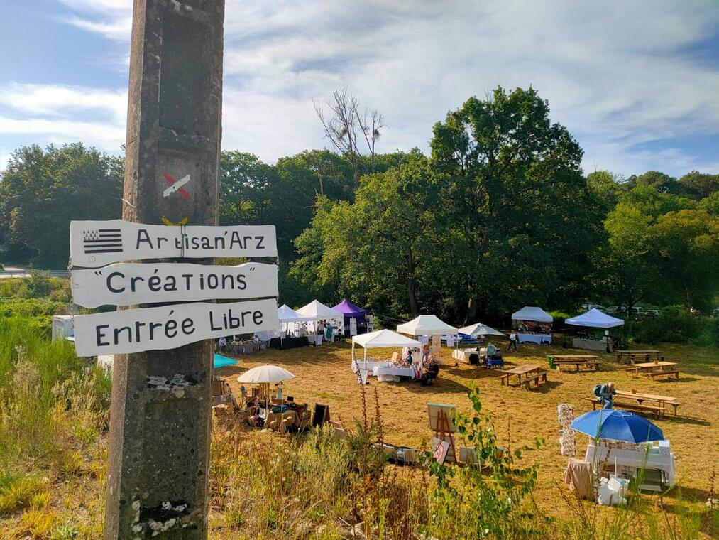 ArtisanarzLeCours.jpg