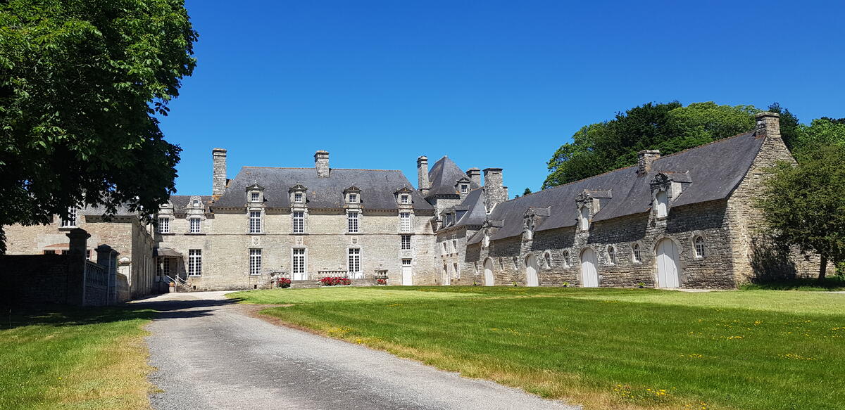 Malansac-Chateau-Grationnaye.jpg