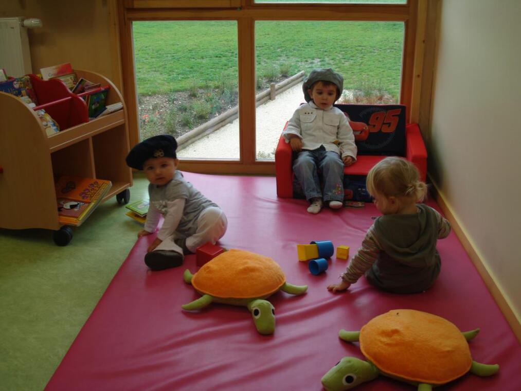 Creche Halte Garderie "Les 3 Pommes" Maison des enfants de Corrençon