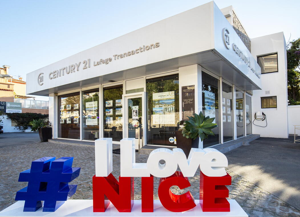 agence c21 mont boron.JPG