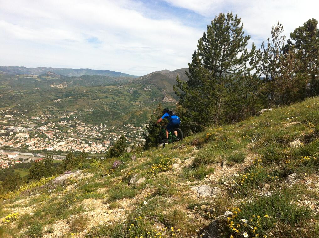 Chemins de Caramantran et des Oreilles d'ânes N°10 Digne-les-Bains