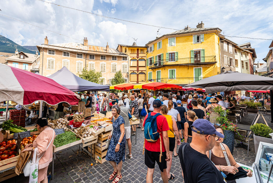 Marché d'Embrun - Mercredi et samedi