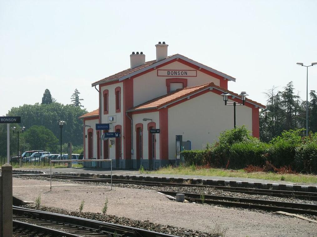 Gare de Bonson