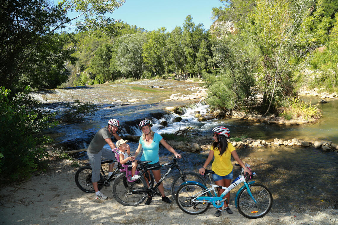 Du vignoble à l'écluse à vélo, Correns