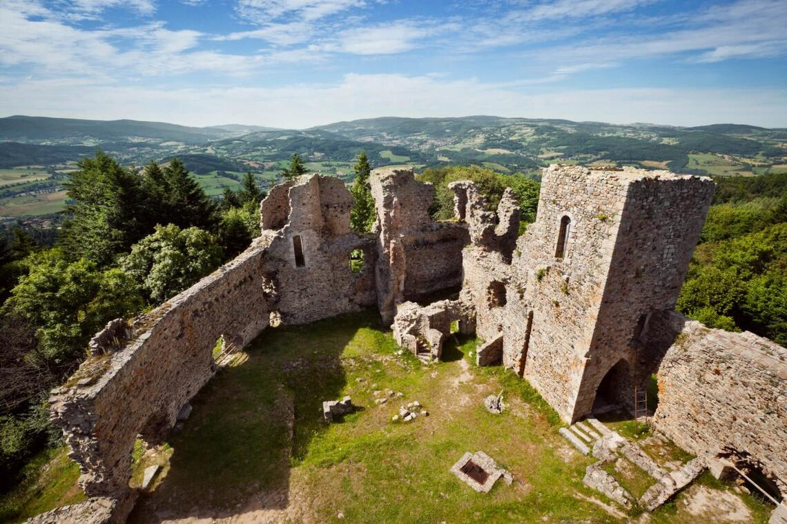 Le Château d'Urfé dit Les Cornes d'Urfé._Champoly