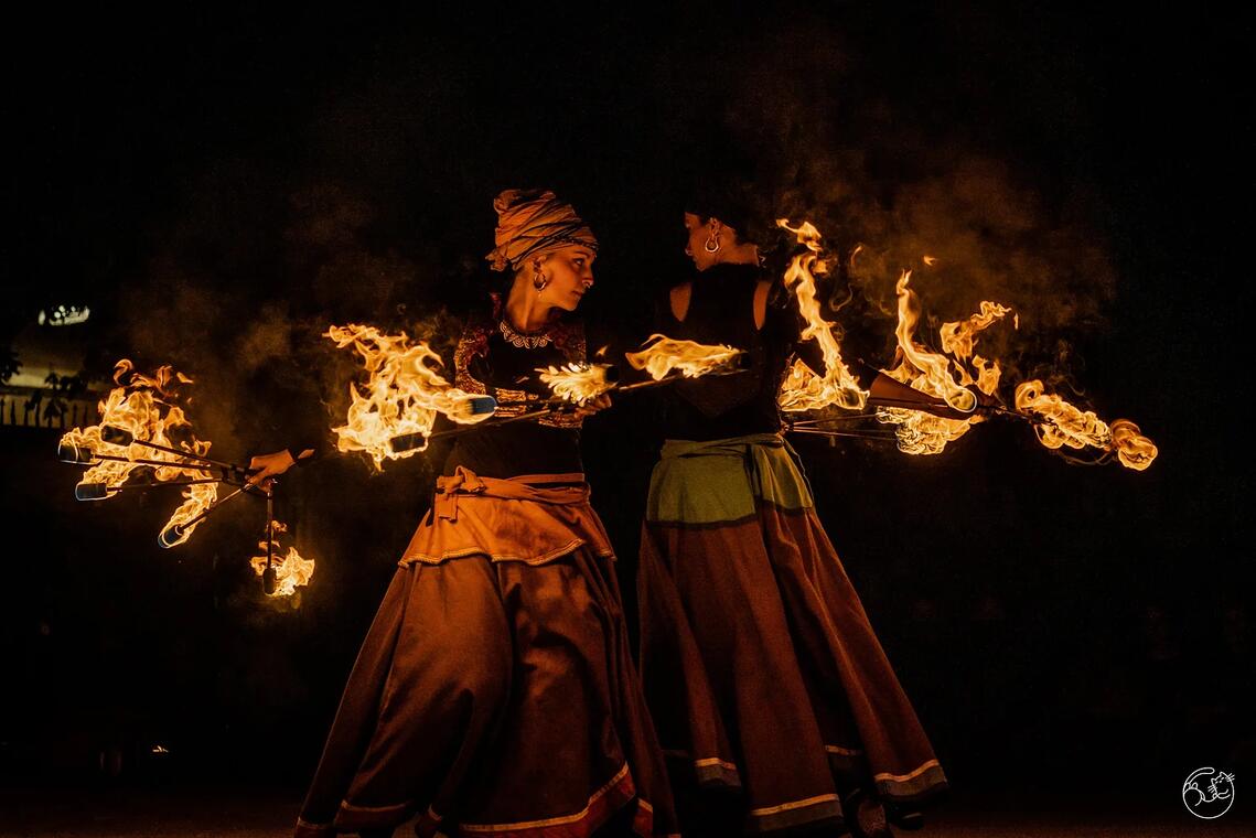 Asrâr-Spectacle de feu et pyrotechnie_Saint-Véran