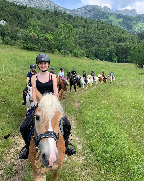 A cheval