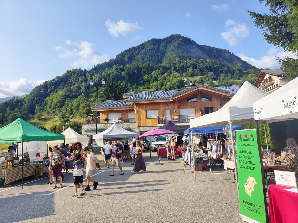 Marché artisanal_Flumet