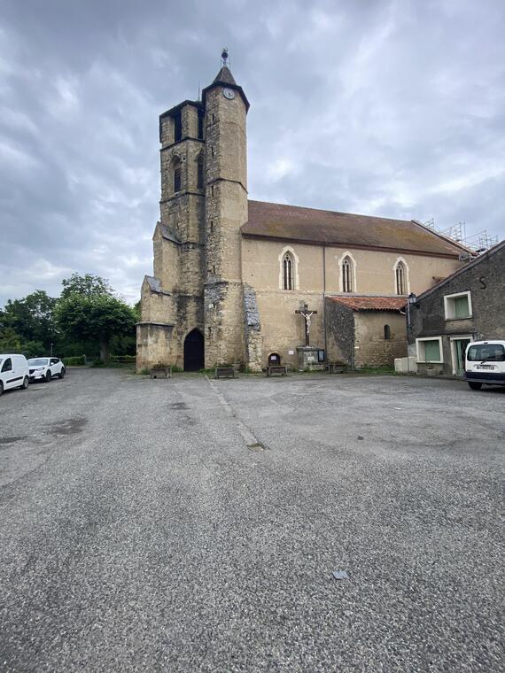 Parking de l'église_Daumazan-sur-Arize