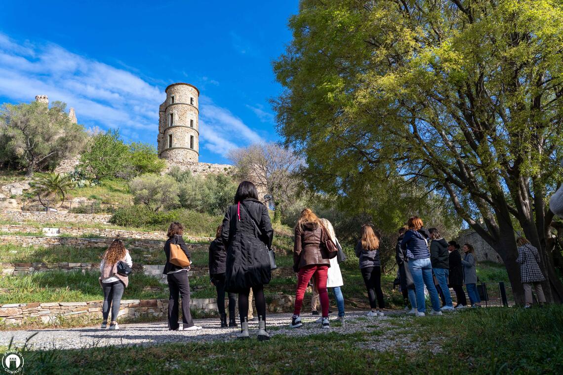 Visite guidée de Grimaud et Port Grimaud