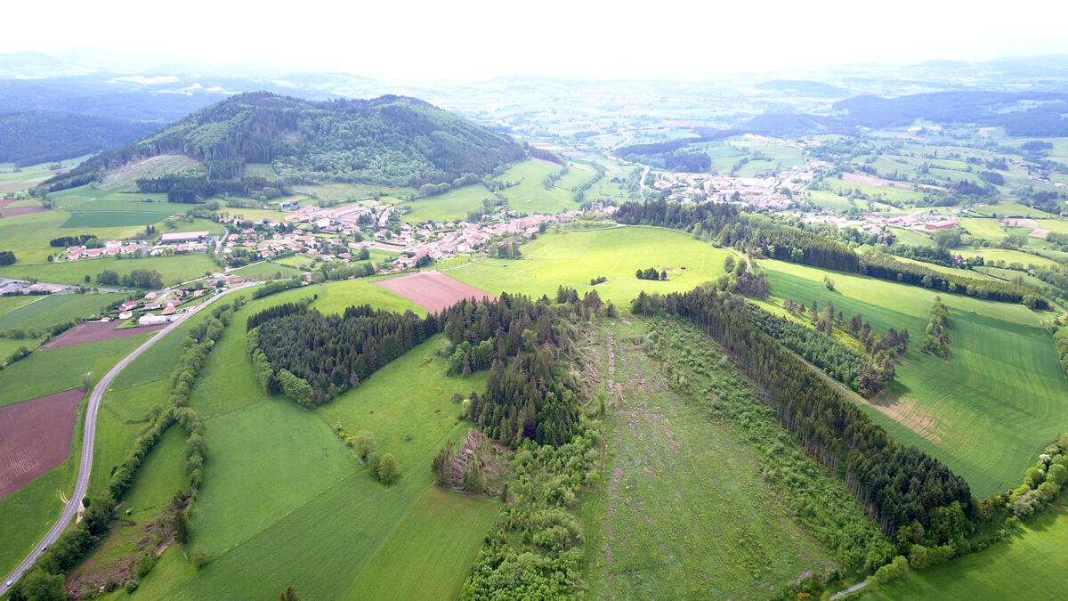 Le Mont Baury vu de Pouzols