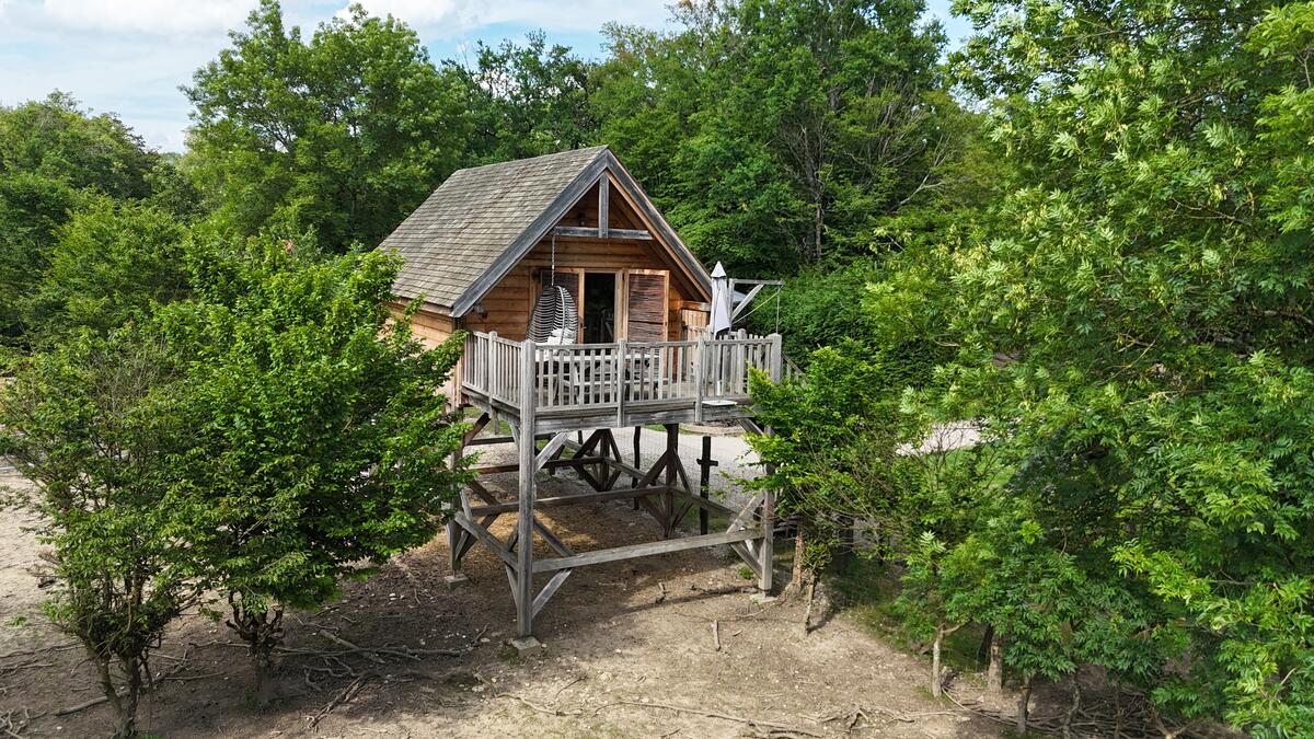 Cabane perchée Faon - DDLD_Saint-Paul-de-Varax