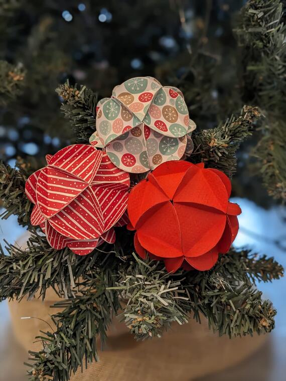 Atelier créatif: fabrication de boules de Noël_Notre-Dame-de-Bellecombe