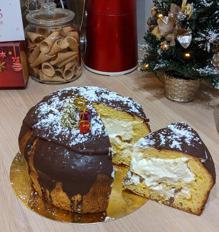 Panettone fourré de noël