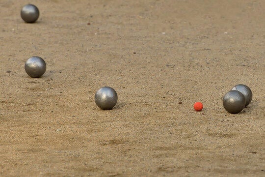 Concours de boules_Saint-Denis-lès-Bourg