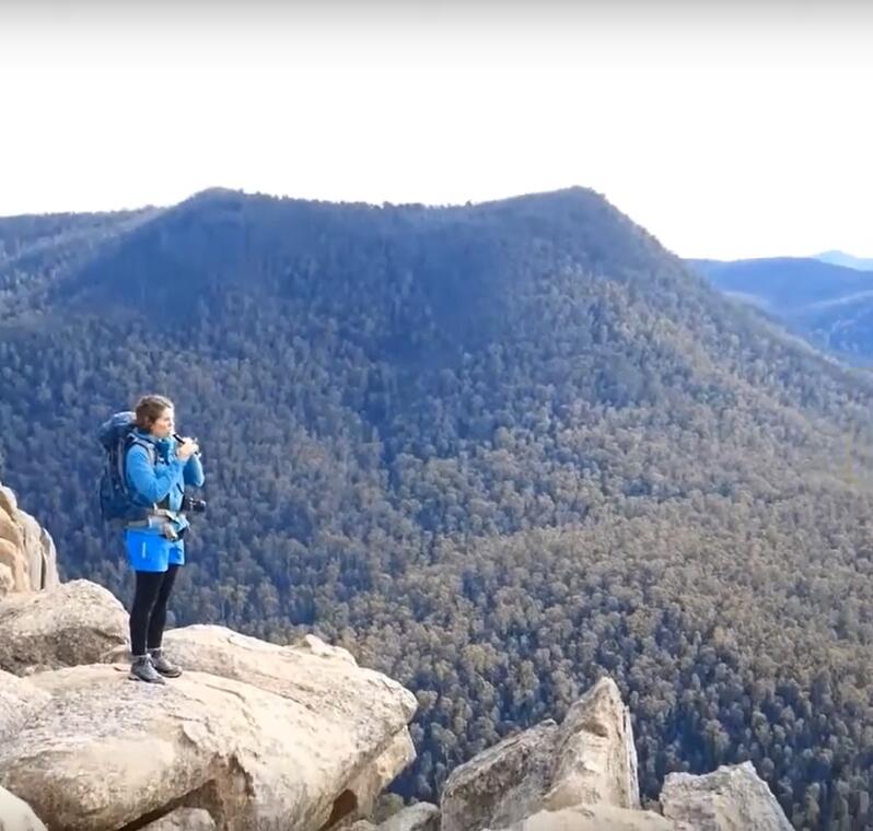 Audrey Morello, accompagnatrice en montagne et musicienne