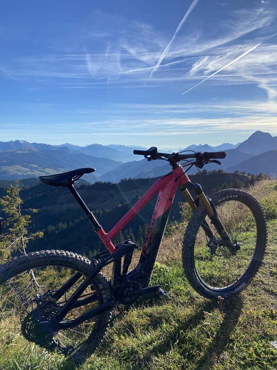 Rando VTTAE "crépuscule & Apéro" aux Avenières_Flumet