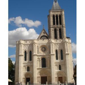 Visite guidée - Venez découvrir l'histoire fascinante de la basilique cathédrale Saint-Denis !_Saint-Denis