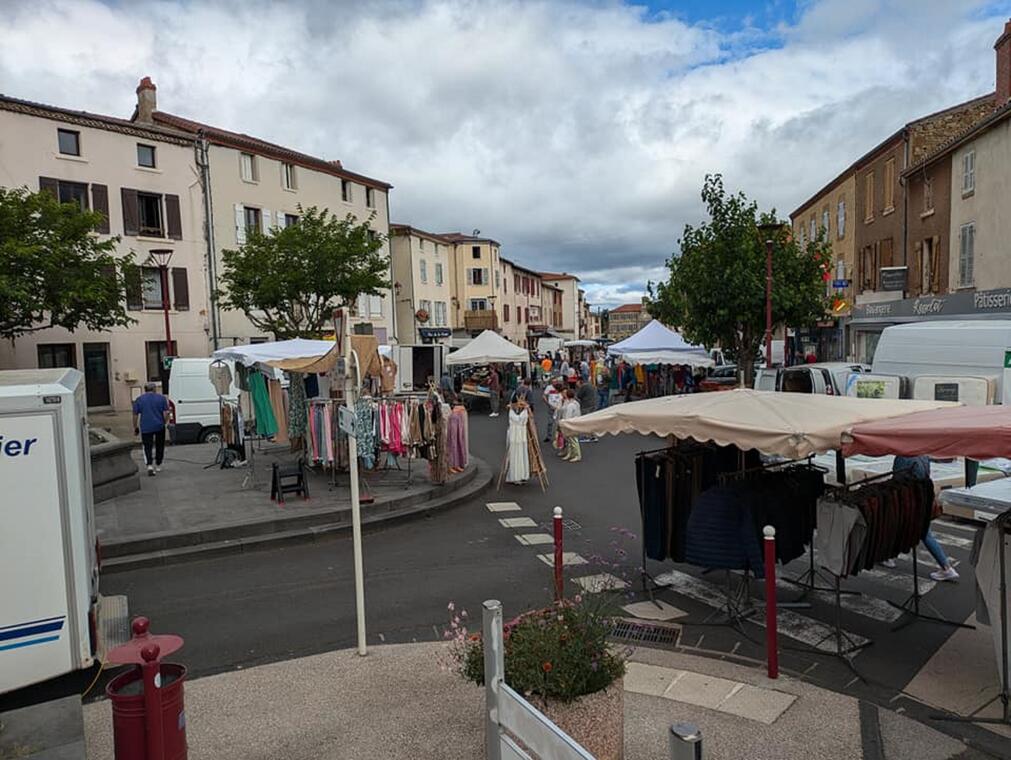 Marché local Vic-le-Comte_Vic-le-Comte