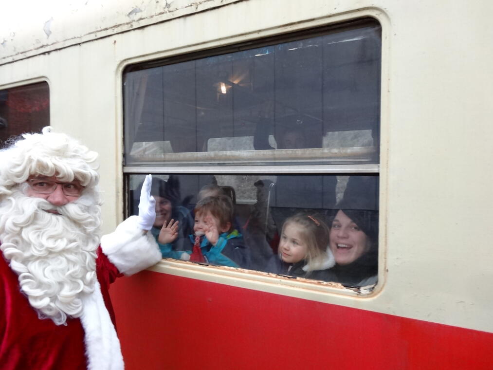 Trains du Père Noël_Usson-en-Forez