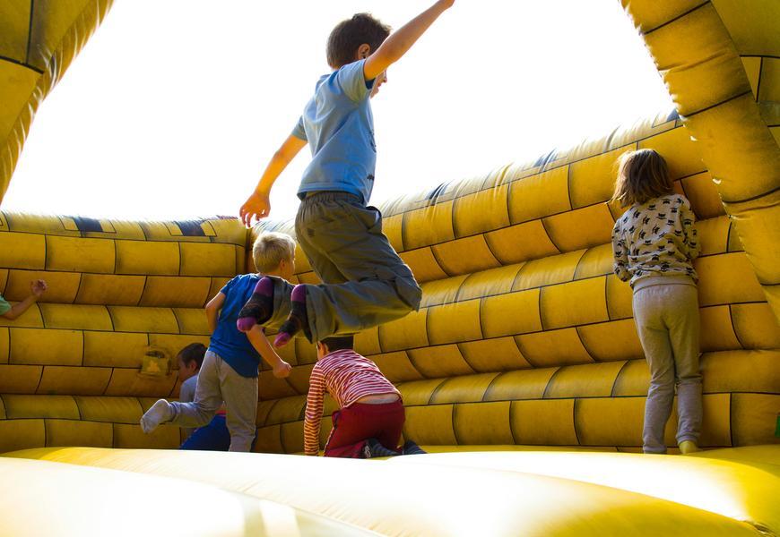 Parc de jeux gonflables éphémère_Saint-Cyprien