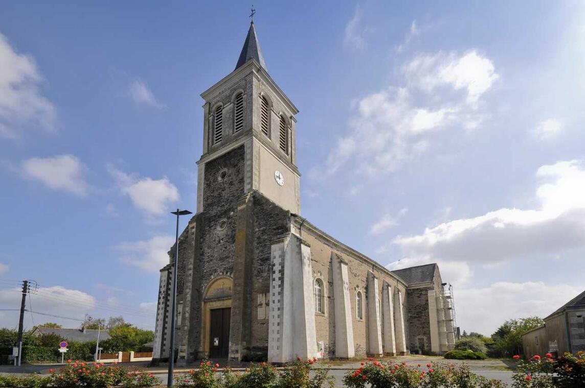 Eglise Saint Blaise et Saint Nicolas de la Daguenière