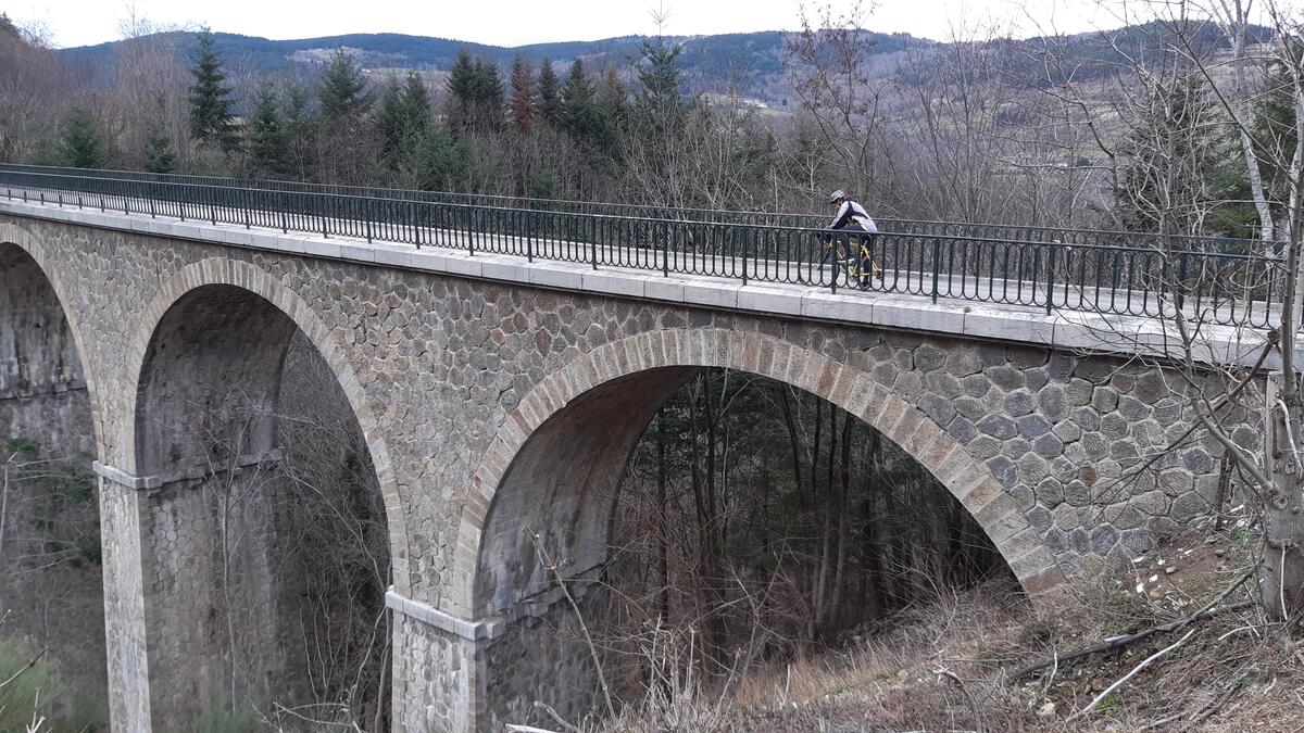 Boucle - Vallée de la Déôme