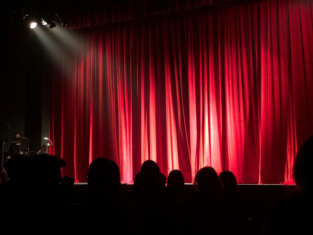 Spectacle gratuit : fin de résidence d'artistes, L'Auguste Reve_Montbartier