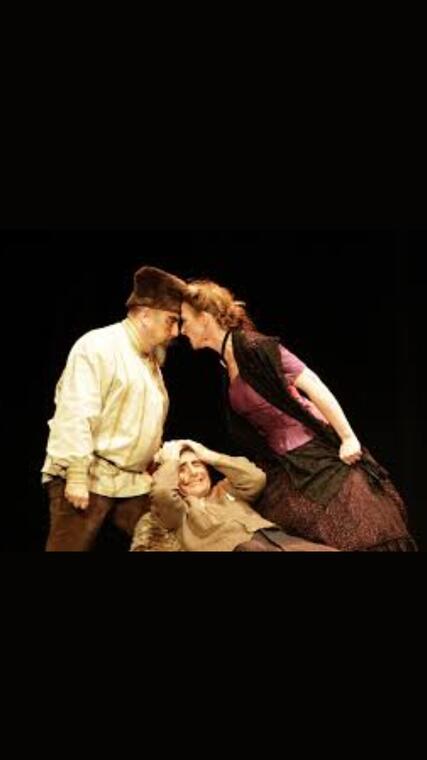 Spectacle: 1-2-3 Tchekhov_Salon-de-Provence