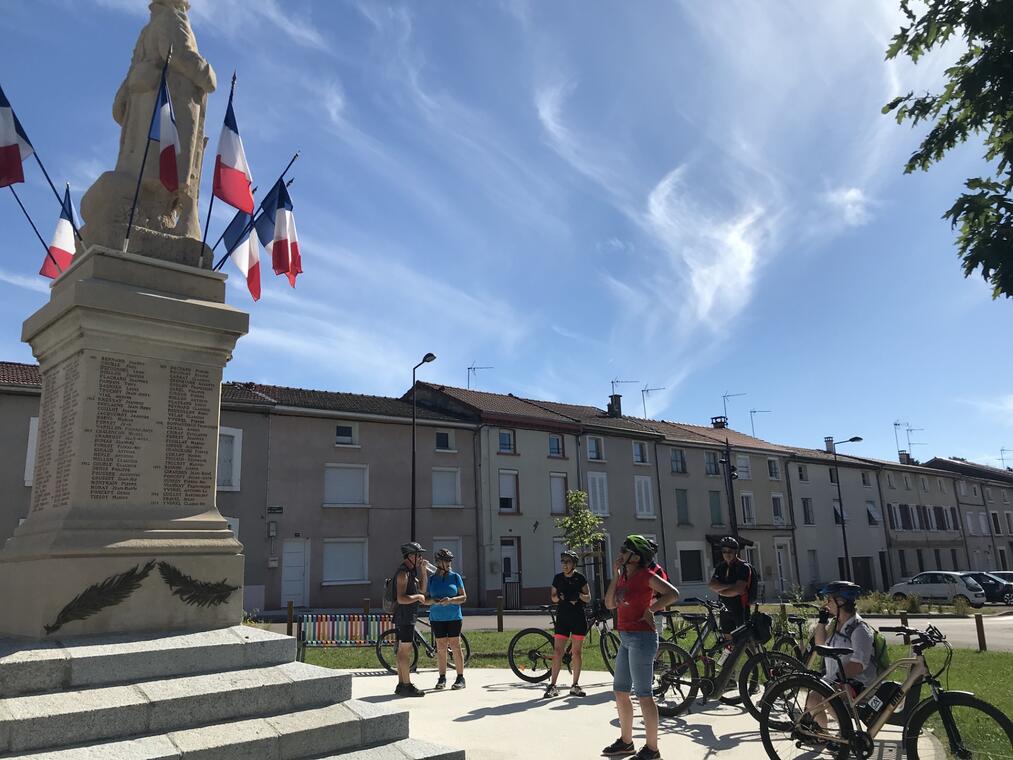 Balade à vélo électrique… les chemins de la mémoire_Montchal