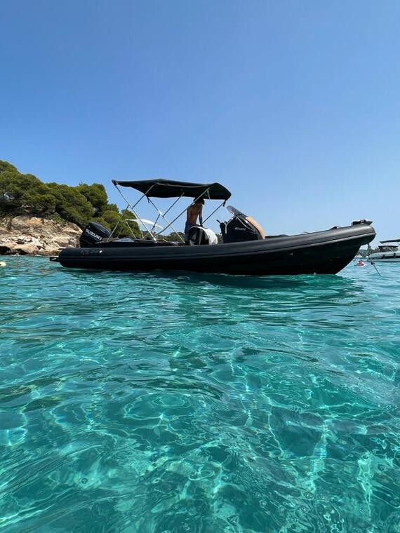 Excursion à la journée avec skipper à La Londe les Maures