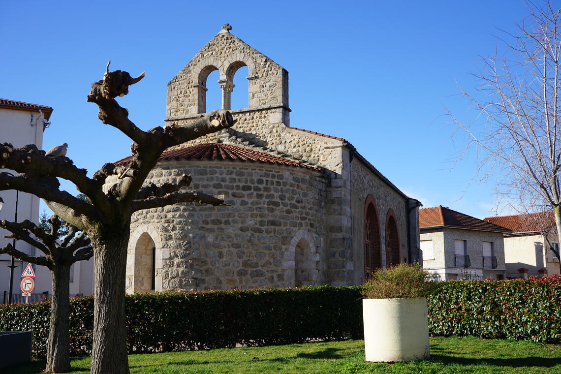 Saint Marcellin en Forez place Sainte Catherine