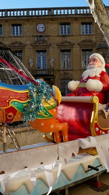 Le petit traîneau du Père Noël_Salon-de-Provence